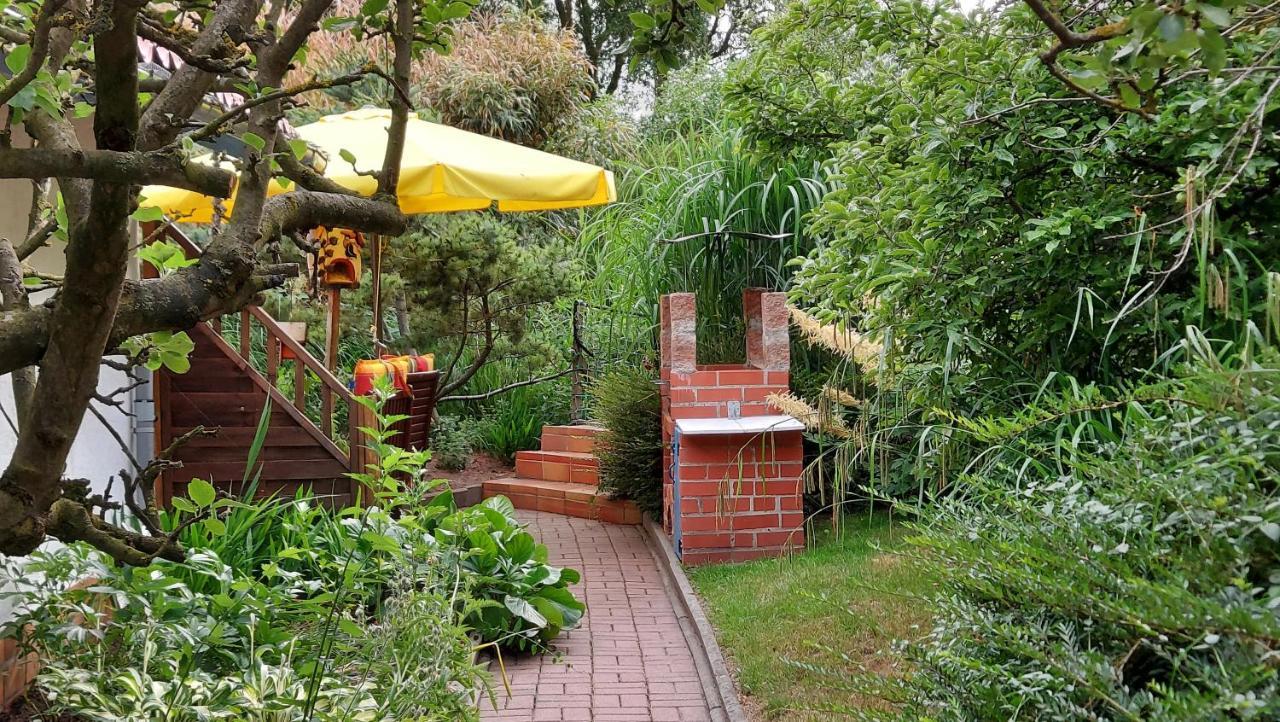 Ferienhaus Julchen Samtens Exterior foto